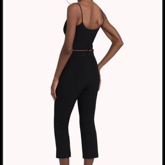 Black Halo Trish Two Piece Outfit - Picture 3 of 7